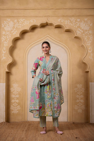 Digital Floral Print Kurta Set – Green